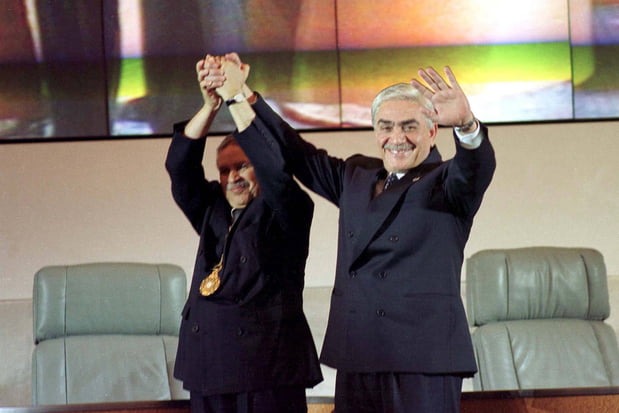 15 avril 1999: Abdelaziz Bouteflika élu président de la République