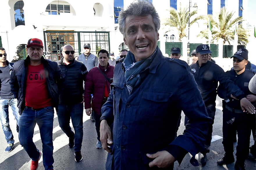 Rachid Nekkaz « je m&rsquo;engage à payer les amendes imposées aux véhicules transportant des manifestants » (vidéo)