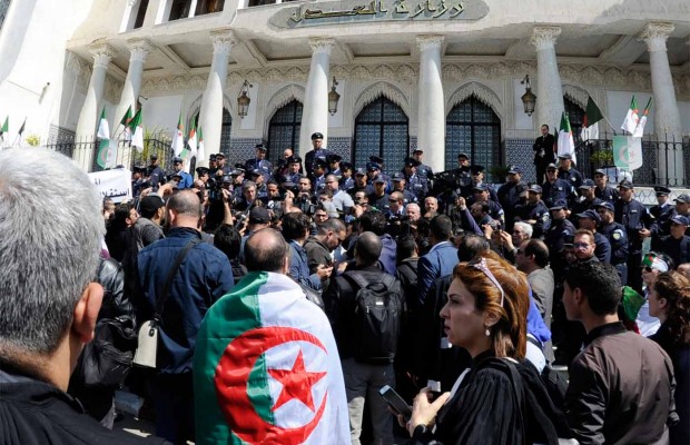 Issaad Mabrouk, nouveau président du syndicat national des magistrats !