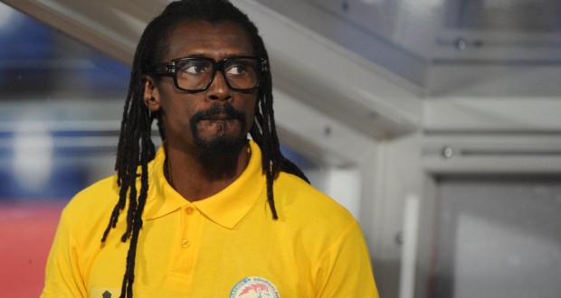 Aliou Cissé, sélectioneur du Sénégal : «L’Algérie est en train de se bonifier avec l’arrivée de Belmadi»