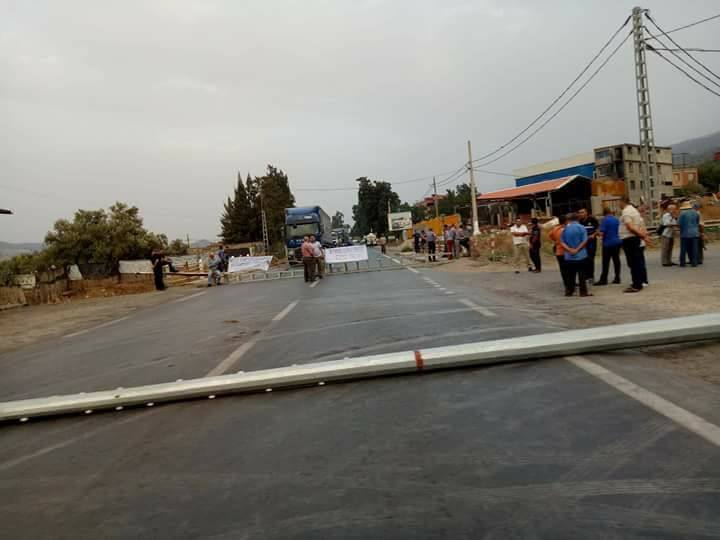 Mascara: Des lycéens ont fermé le tronçon de la RN 14 !