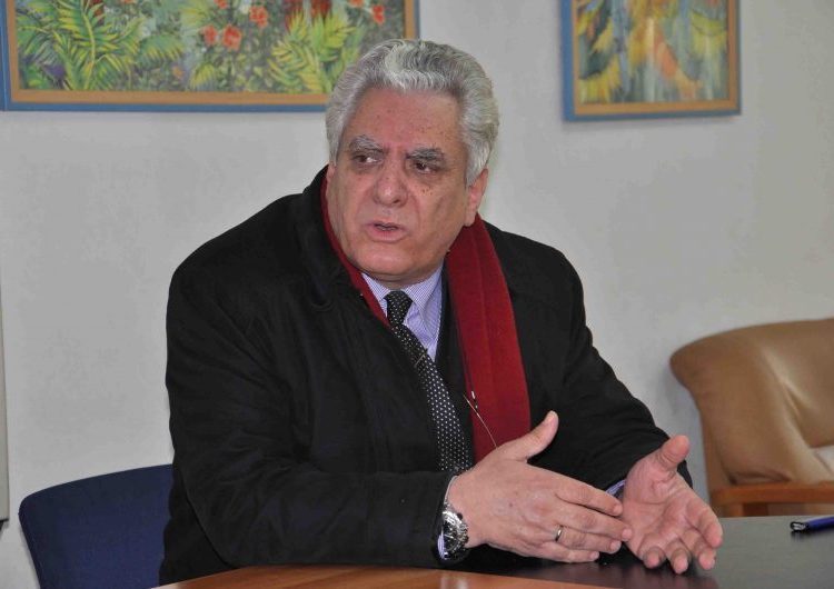 Une conférence de Me Bouchachi à Oran interdite par le Gouvernement