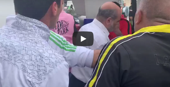 Soltani a été chassé de la manifestation de Paris aux cris de « dégage » [vidéo]