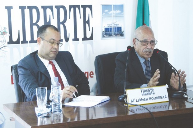 Lakhdar Bouregaâ, ancien commandant de l’ALN : “Ce soulèvement est exceptionnel et exige des réponses”