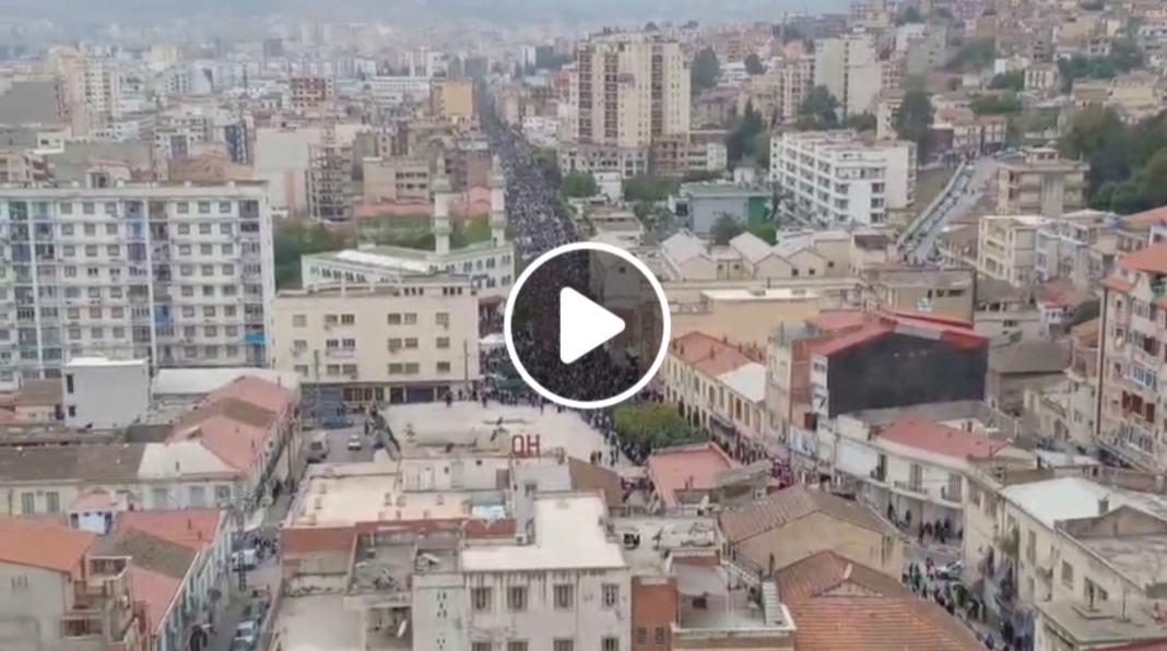 Imposante manifestation à Béjaïa ! [Vidéo]