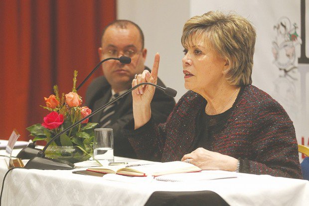 Zoubida Assoul dévoile son plan de sortie de crise pour l’Algérie