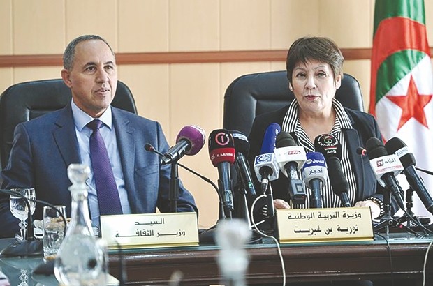 Nouria Benghabrit et Azzedine Mihoubi diffusent leurs messages d’adieux