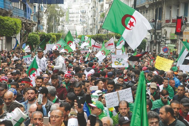 Hirak acte XI : La révolution en 11 leçons