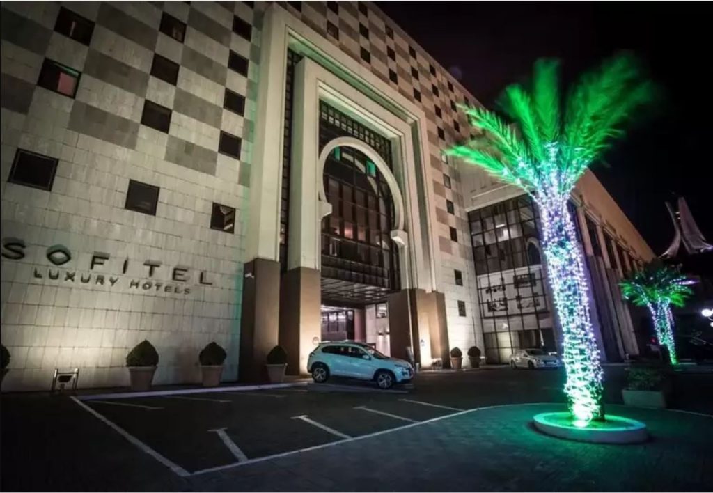 La médaille d’or du Tourisme attribué au Directeur Général du Sofitel Algiers Hamma Garden