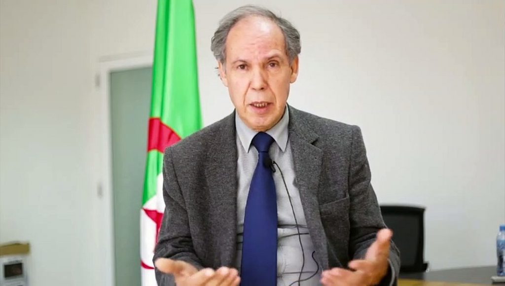 Mokrane Ait Larbi appelle les directeurs des banques de publier la liste des personnes qui ont transféré de la devise à l’étranger