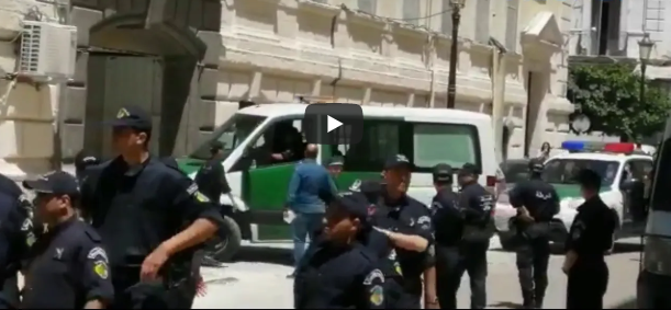 Ali Haddad devant le tribunal de Sidi M’hamed