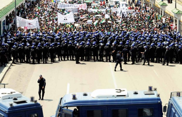 La Grande-poste, Audin, Place des martyrs… bouclées: Alger interdite aux étudiants !