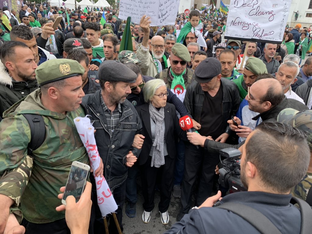 Dhrifa Ben Mhidi et Bouchachi participent à la manifestation d&rsquo;alger [photos]