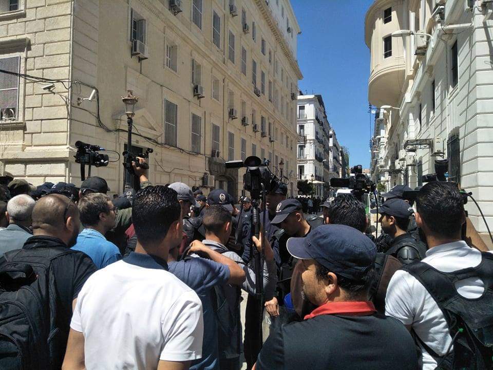 D’anciens ministres et cadres devant les juges: Justice spectacle ou réels procès ?