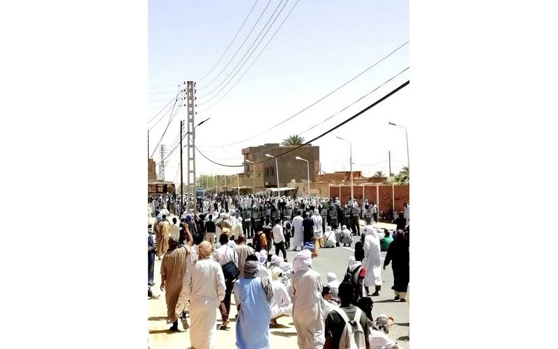 La persistance du chômage enflamme le Sud: Blessés et dégâts dans de violents affrontements à Tinerkouk