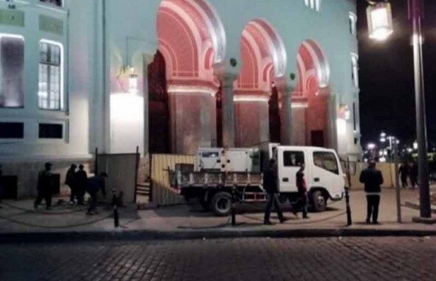 L’Accès à l’esplanade de la Grande-Poste est officiellement interdit: Les citoyens doutent de la véracité de l’expertise du CTC