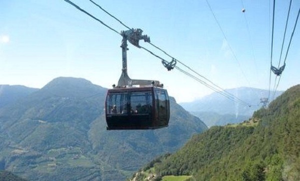 Tizi-Ouzou: lancement des premiers essais techniques du téléphérique