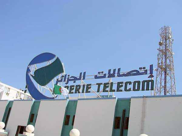 Nouveauté pour l’offre 4G d’Algérie Télécom:   30 Go de connexion Internet,  appels gratuits illimités et un Modem gratuit à 4500 Da seulement !