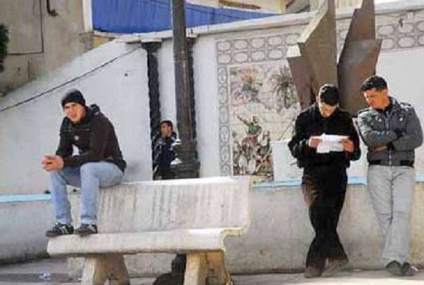 Le paysage économique s’assombrit : La croissance, un rythme insuffisant pour absorber le chômage