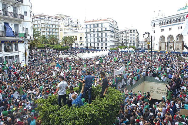 Demain, 15e vendredi de mobilisation populaire : Quelle réponse de la rue à l’offre de dialogue de Gaïd Salah ?