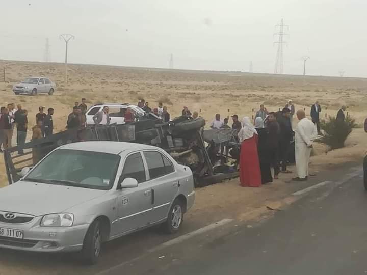 El Oued: un accident de la circulation fait 7 morts [photos]