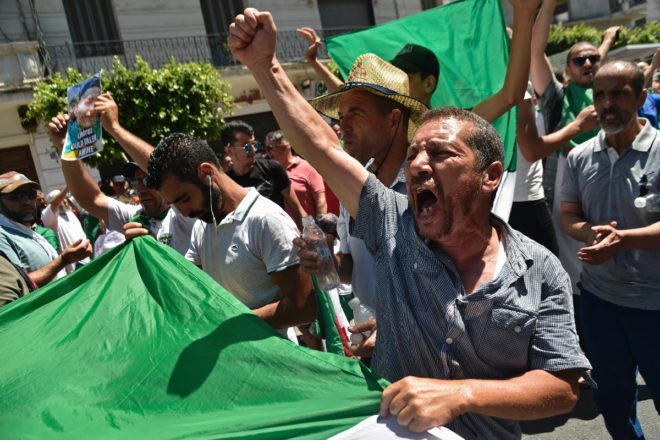 19ème vendredi pour le départ du régime !