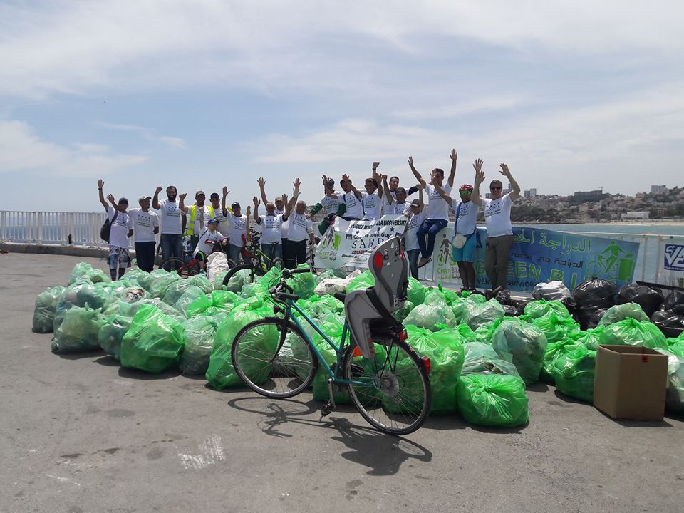 Green Bike: 1500 sacs de déchets et quatre tonnes d’ordures ramassés durant le mois de Ramadan