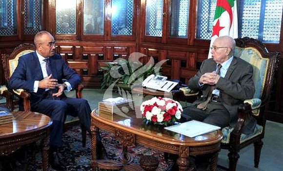 Abdelkader Bensalah reçoit Bedoui