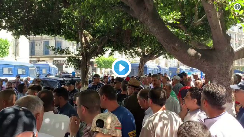 Un impressionnant dispositif policier est déployé à Alger [vidéo]
