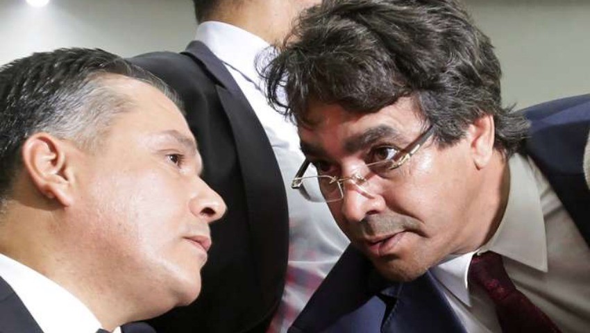 Entre Djemaï et Bouchareb : Le bras de fer continue