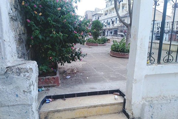 Elle transforme l’espace de loisirs en bureaux : L’APC de Bologhine annexe un jardin public