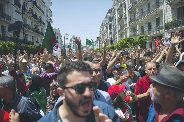 Arrêtée durant la marche du 19e vendredi de mobilisation populaire : Une jeune femme de 19 ans placée sous mandat de dépôt