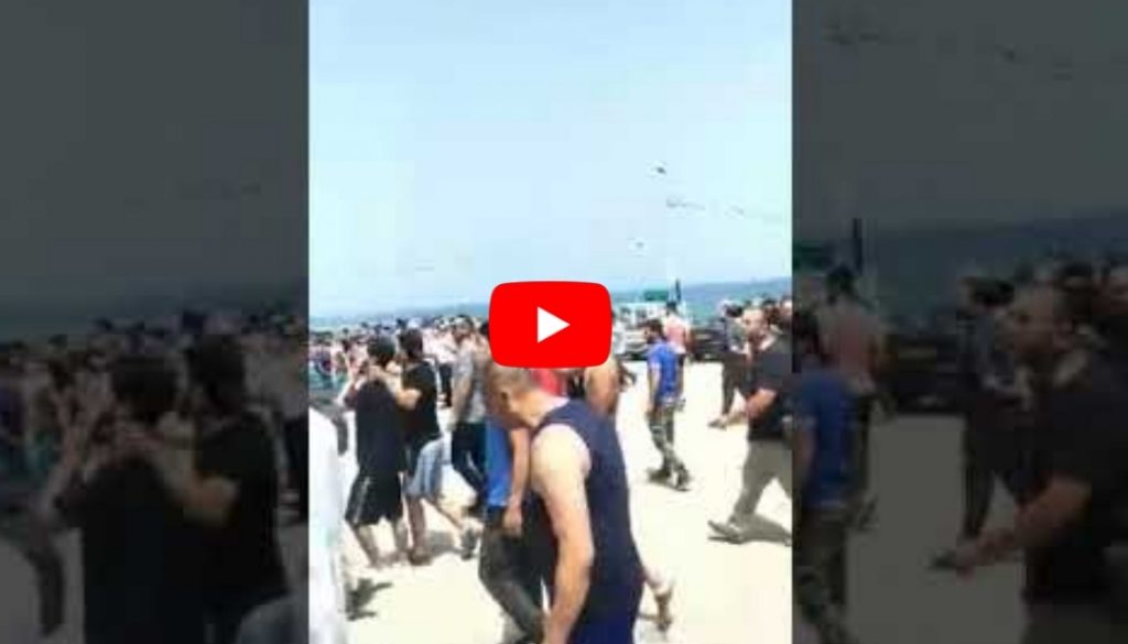 Le wali de Tizi Ouzou chassé par des citoyens à Azeffoun !