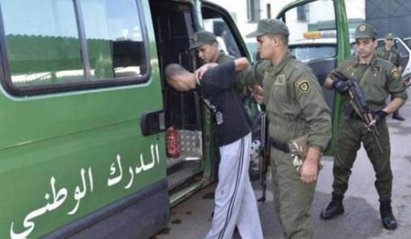 Les Neveux Du Terroriste Antar Zouabri Arr t s En Possession De 36 Kg 