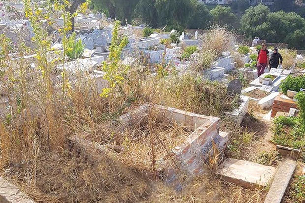 Une place au cimetière de Sidi Yahia, une faveur ?