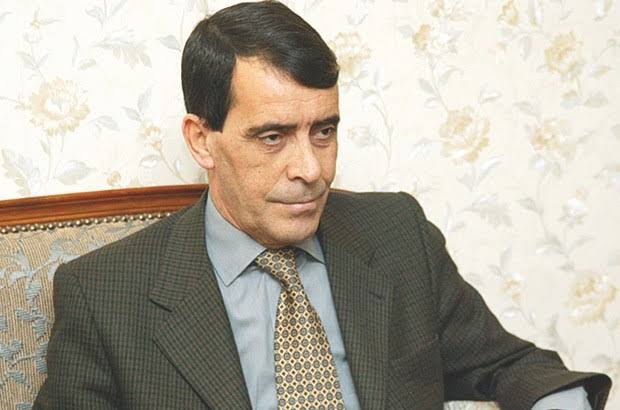 L’avocat de Benhadid interpelle Gaïd Salah !