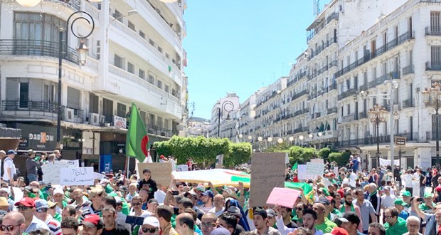 Les initiatives de sortie de crise et les grosses affaires judiciaires sur le plateau : Quels messages pour le 17e vendredi de marche ?