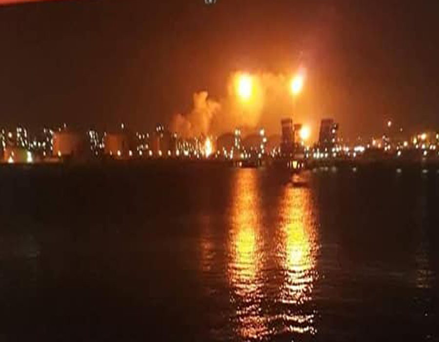 Oran: Énorme incendie dans la zone industrielle de Sonatrach à Bethioua