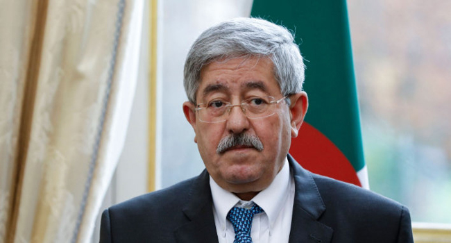 Ahmed Ouyahia recevait des pots-de-vin des hommes d’affaires !