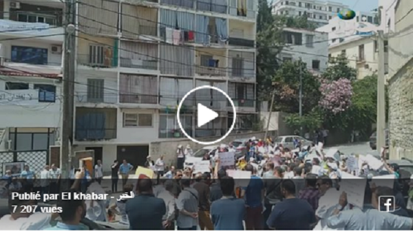 Vidéo : Les travailleurs du groupe Kouninef (kougc) protestent !