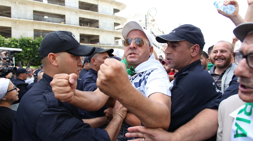 Amnesty International appelle à la libération des manifestants détenus et respecter les droits à la liberté d’expression !
