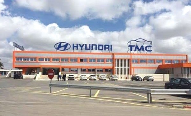 Montage automobile : Les Douanes bloquent 582 conteneurs à Tahkout