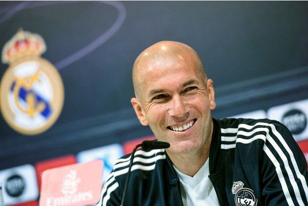 Zidane :  » félicitations à l’équipe d’Algérie, la victoire de tout un peuple »