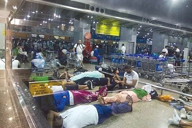 À cause d’une organisation chaotique des vols retour : Le cauchemar des supporters algériens au Caire