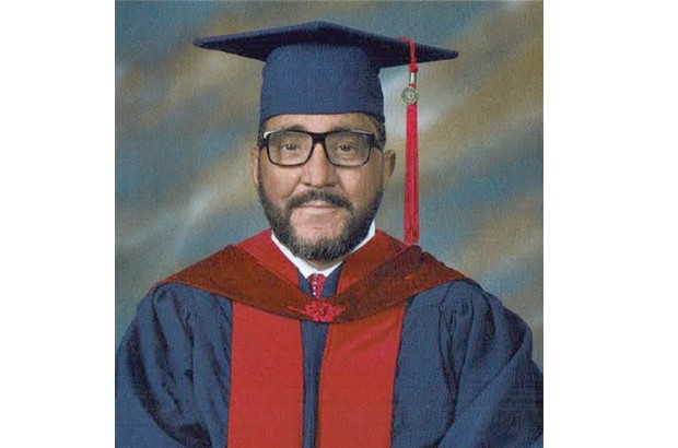 Meilleurs articles en médecine rédigés en anglais : Le docteur Bendjaballah décroche le 1er prix aux USA