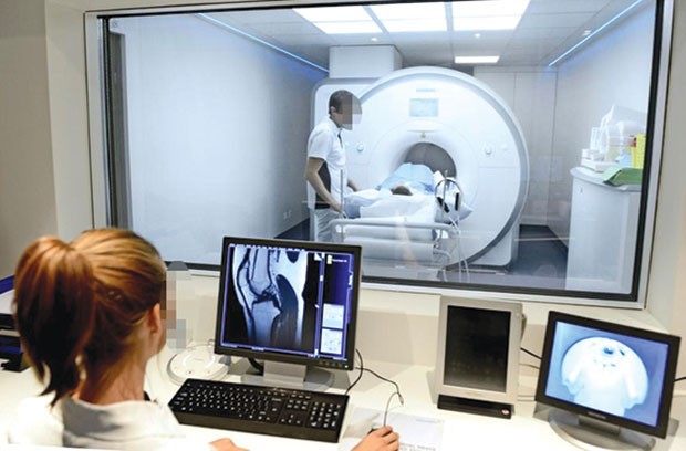 Acquisition de scanners et d’IRM au profit des hôpitaux : Plusieurs attributions de marchés annulées