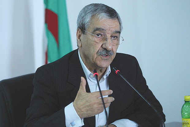 Saïd Sadi qualifie d’« usurpateurs » les 22 candidats à la Présidentielle