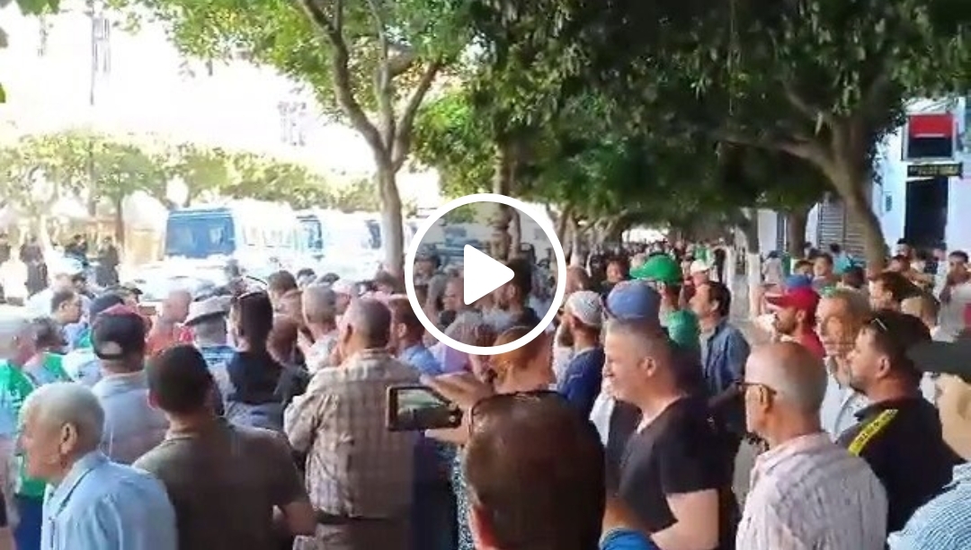 Début de la manifestation du 22e vendredi à Alger