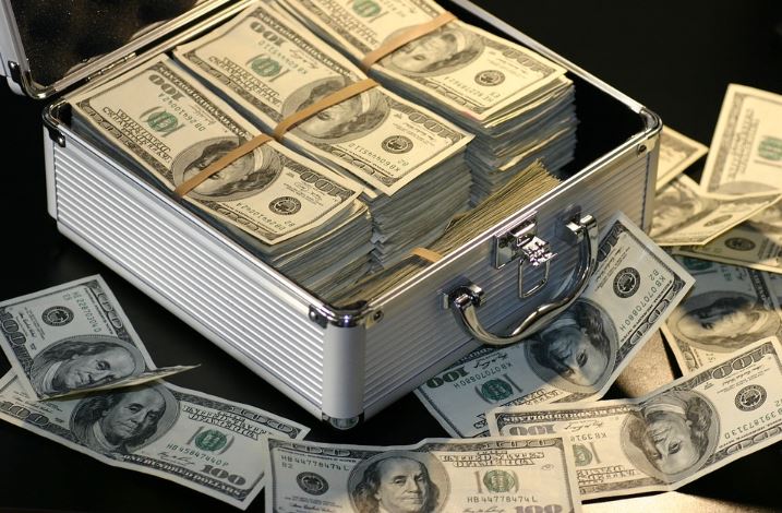 Selon Lachemi Siagh: «Compliqué» de récupérer les fonds transférés illégalement vers l’étranger