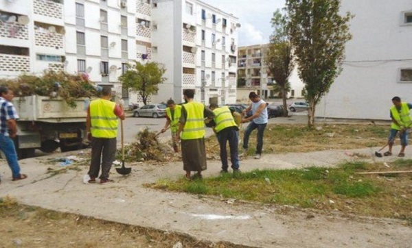 Wilaya d’Alger: large campagne de nettoiement des cités des communes de la circonscription administrative d’El Harrach